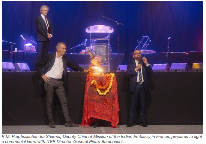 K.M. Praphullachandra Sharma, Deputy Chief of Mission of the Indian Embassy in France, prepares to light a ceremonial lamp with ITER Director-General Pietro Barabaschi.